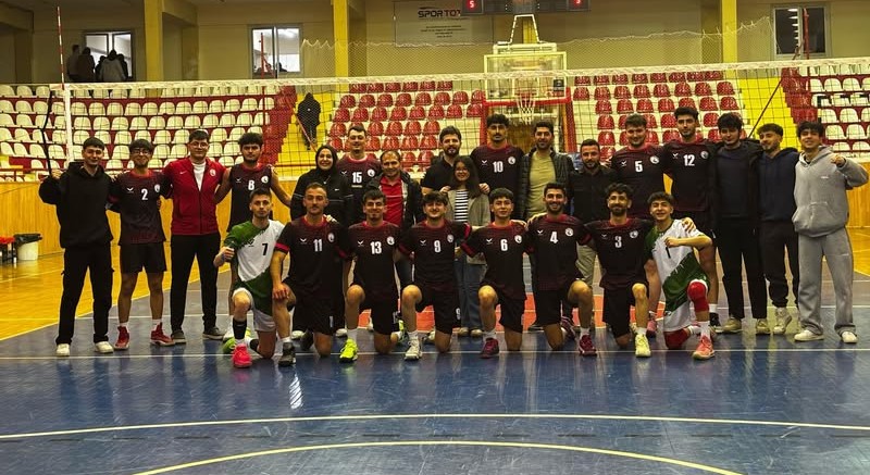 Sivas’ta Düzenlenen Voleybol Erkekler Bölgesel Lig Maçları Sona Erdi