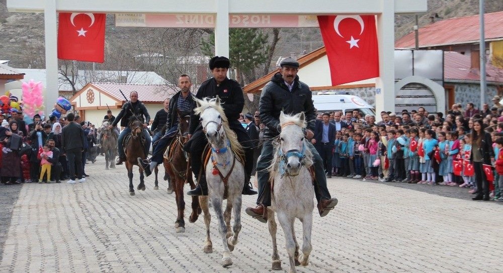 Tarihte Bugün 28 Mart