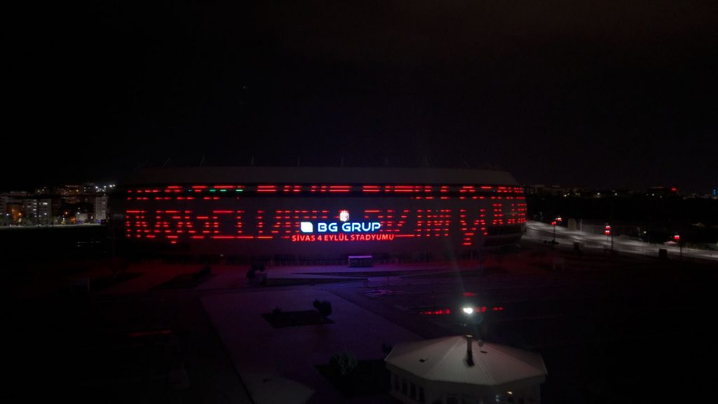 Milliler Sivas’ta Sahaya Çıkıyor Sivasspor’dan Ay-Yıldızlılara Tam Destek