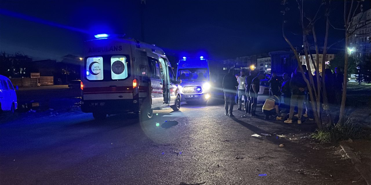 Sivas’ta Silahlı ve Bıçaklı Kavga