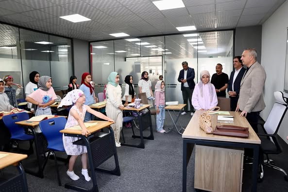 Sivas ta Eğitimle Büyüyen Bir Nesil İçin Çalışıyoruz