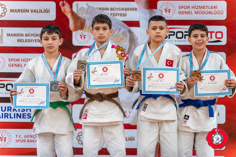 Minikler Türkiye Judo Şampiyonasında Sivaslı sporcularımızdan Büyük Başarı