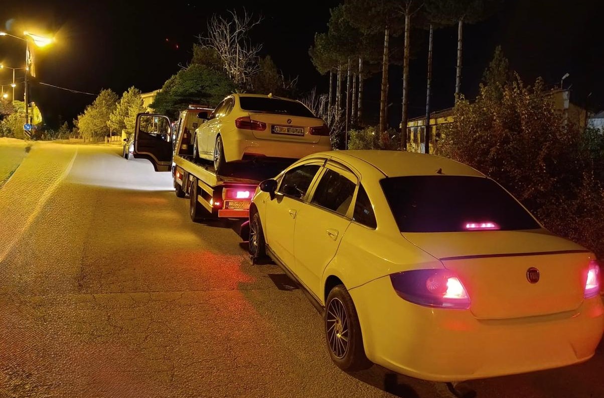 Sivas Gemerek İlçesinde Altın ve Döviz Hırsızlığı