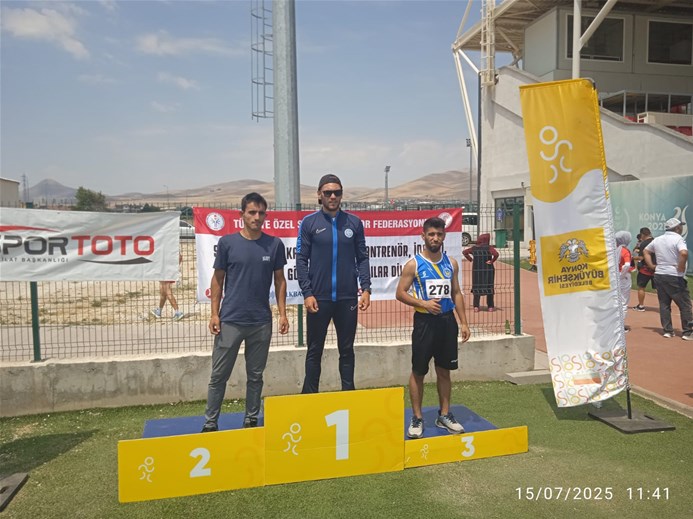 Sivaslı Sporcumuzdan 2025 Para Atletizm Türkiye Şampiyonası’nda Bronz Madalya
