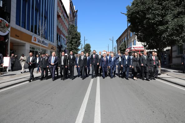 Sivas’ta 2 Temmuz 1993’te Madımak Oteli’nde yaşanan üzücü olayda hayatını kaybedenler anıldı.