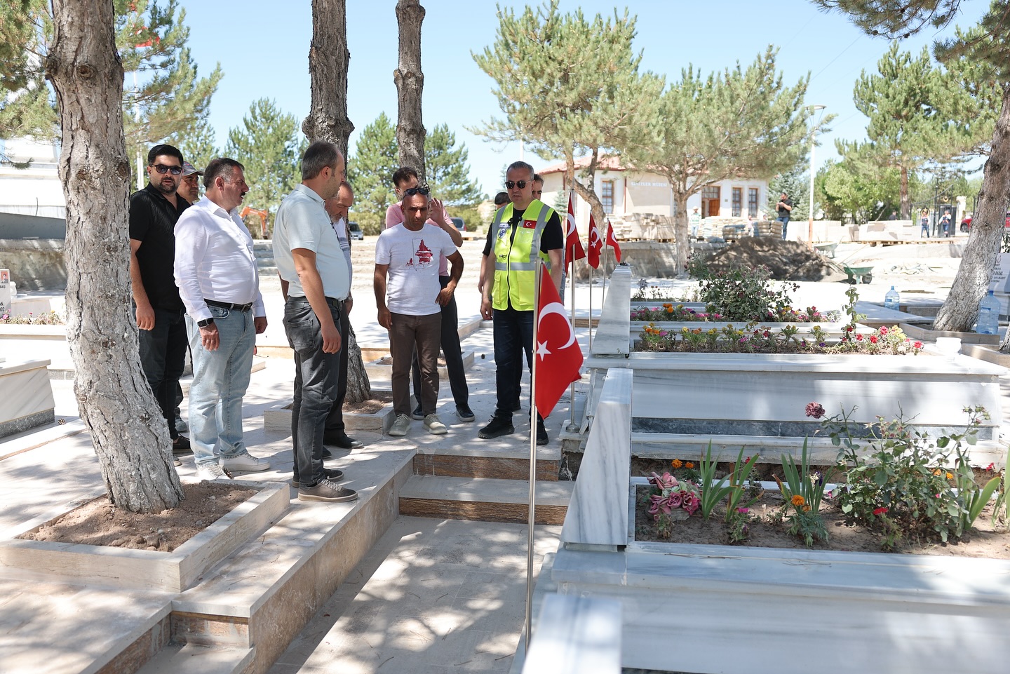 Sivas’ta Garnizon Şehitliği’nde Yenileme Çalışmaları Sürüyor.