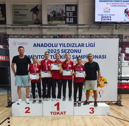Sivas Analig Badminton Kadın Takımımız Türkiye 4.’sü Oldu