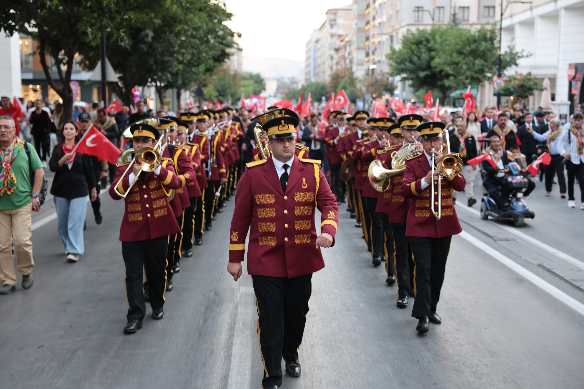 Sivas’ta Kortej Yürüyüşü Gerçekleştirildi.