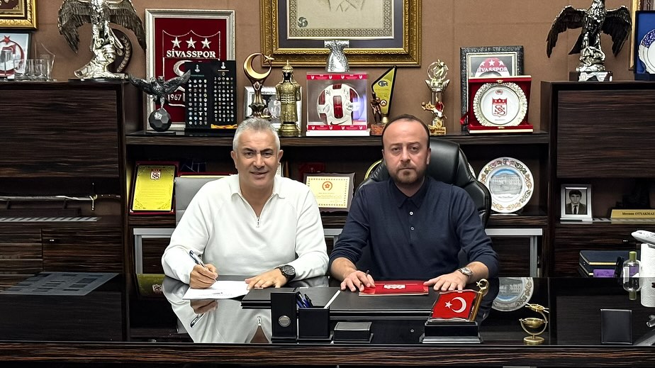 Özbelsan Sivasspor Teknik Direktör Olarak Mehmet Altıparmak İle Anlaştı