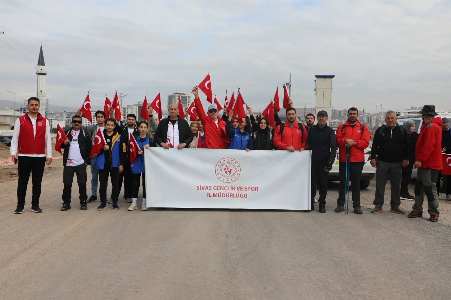 Sivas’ta 29 Ekim Cumhuriyet Bayramı Etkinlikleri Kapsamında Cumhuriyet Yürüyüşü Gerçekleştirildi.