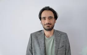 Sivas Numune Hastanesi Dil ve Konuşma Terapisti Mustafa Şıhlar, Çocuklarda ve Yetişkinlerde Dil ve Konuşma Terapisinin Öneminde Erken Müdahaleyi Vurguladı.