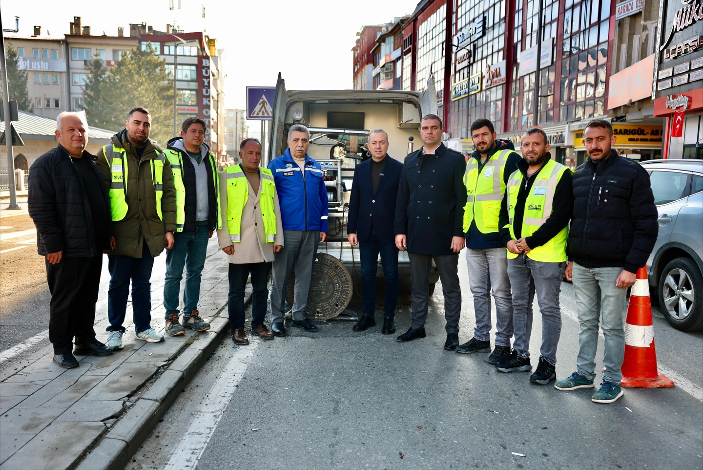 Sivas Belediyesi Sağlıklı Altyapı, Temiz Şehir İçin Gece Gündüz Sahada