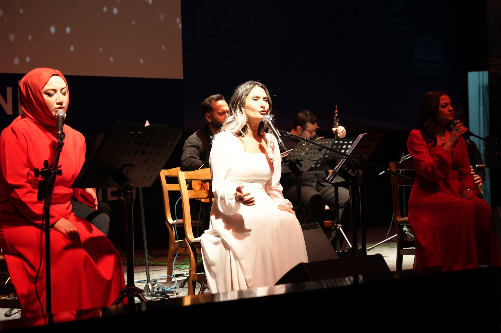 Sivas Cumhuriyet Üniversitesi’nde “Deyişler” Konseri Sanat Severlerle Buluştu