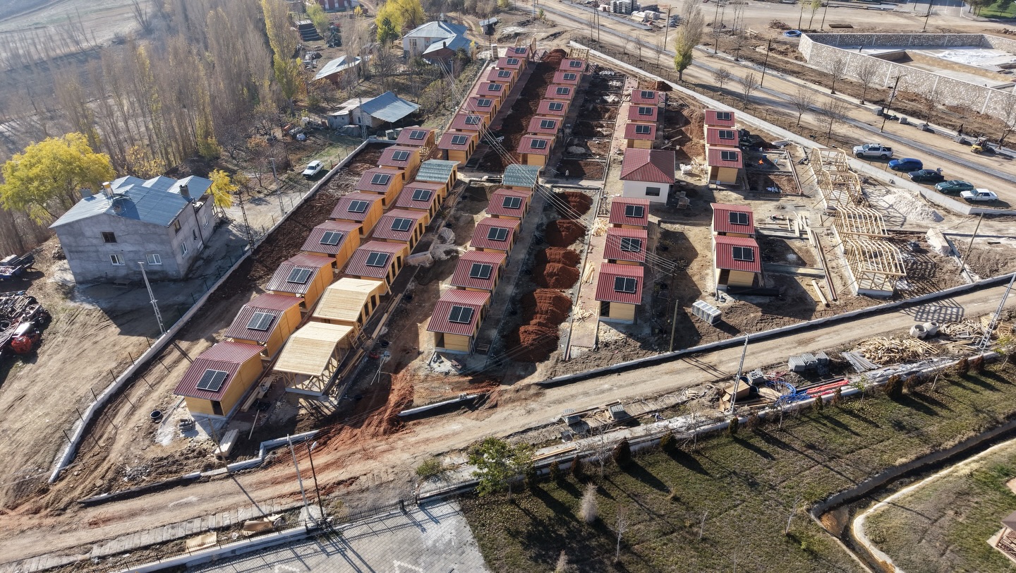 Sivas Sıcak Çermik’te Bahçeli Evler Projesi Hizmete Geçiyor