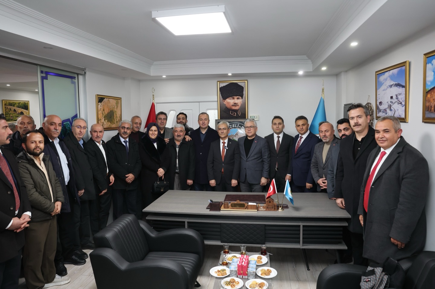 Sivas Yıldızeli ve Köyleri Yardımlaşma – Dayanışma Derneği’nin yeni Hizmet Binasının Açılışı Yapıldı