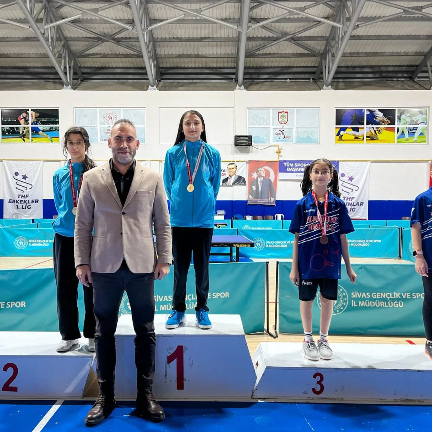 Sivas’ta Masa Tenisi Gençler Ferdi İl Birinciliği Müsabakaları, Mecnun Otyakmaz Spor Salonumuzda Son Buldu.