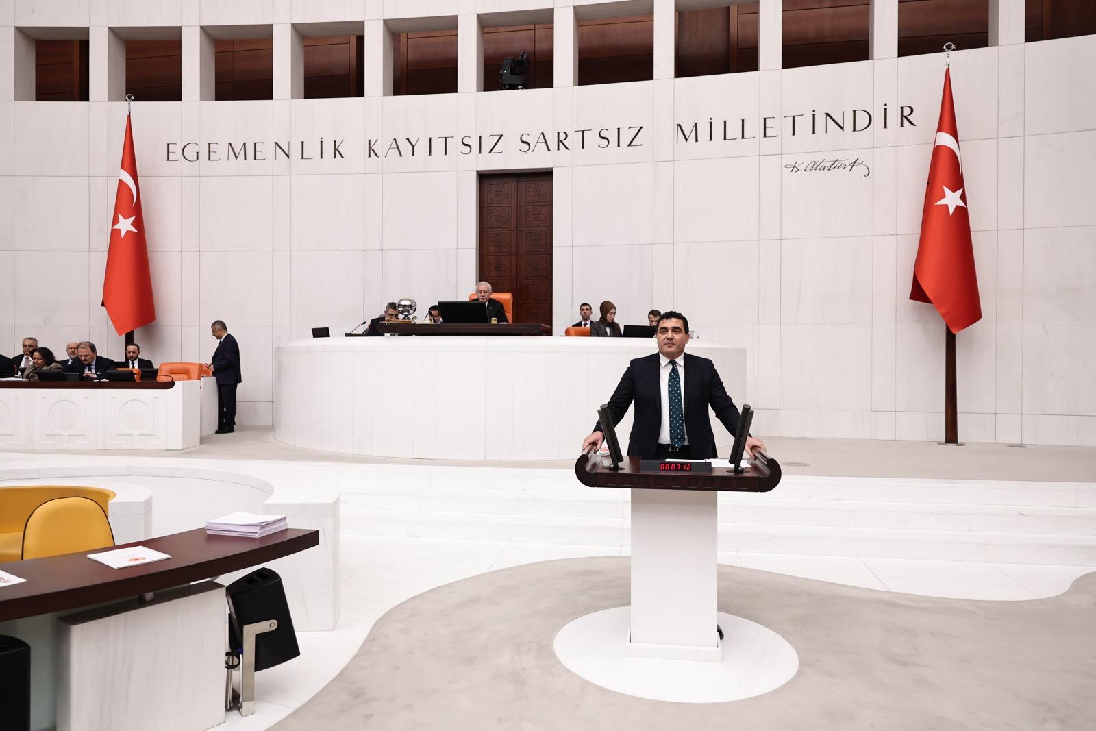 Emekliyi Yoksulluğa Mahkum Edenler Bu Ülkeyi Yönetemez